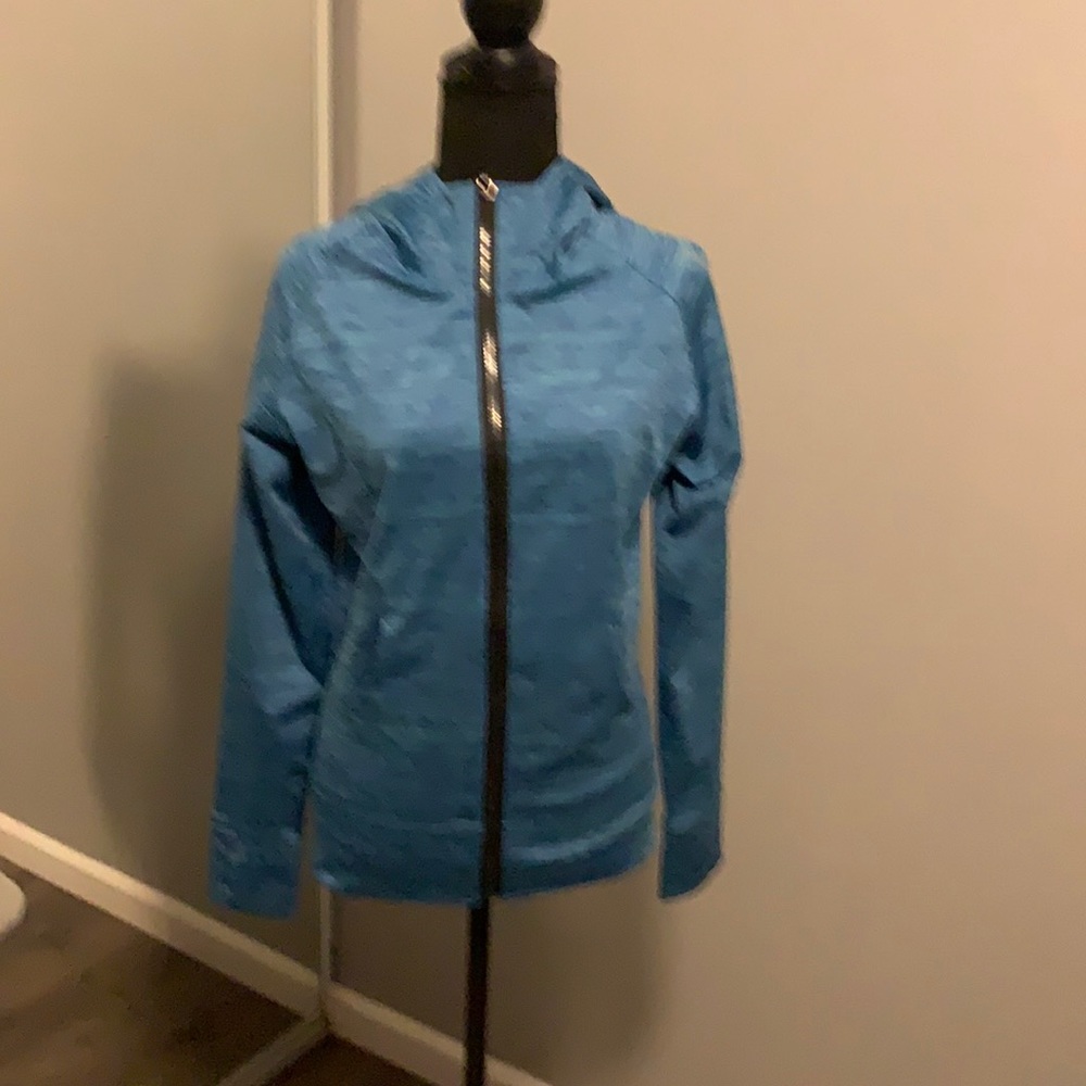 Blum Active wear